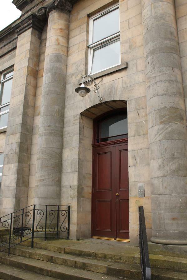 Apartamento The Bell Tower Inverness Exterior foto